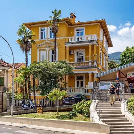 Deluxe Kvarner 2 Apartman Lovran