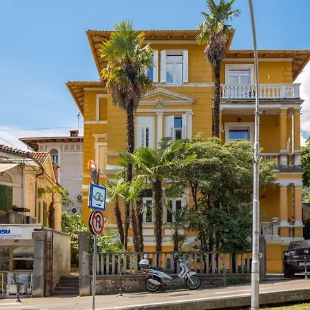 Deluxe Kvarner 2 Apartman